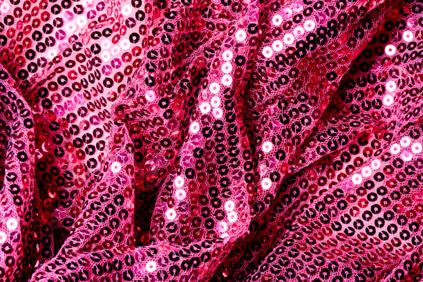 hintergrund aus glänzendem rosa paillettenstoff - 5898 stock-fotos und bilder