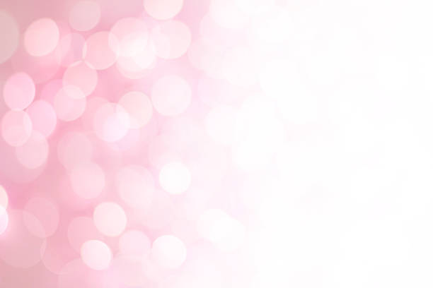 istock Bokeh lights effect in pink and white 137107441