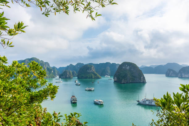 istock Ha Long Bay landscape, Vietnam 1371085582