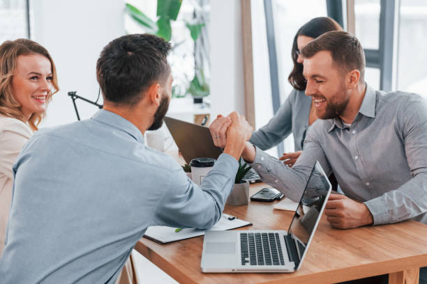 istock Modern office. Group of business people that working on the project 1371099004