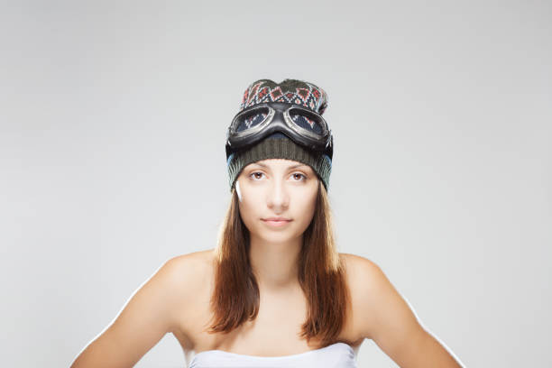 istock girl with hat and goggles 1371136073