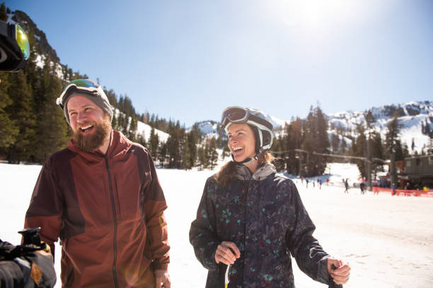 istock Friends out skiing enjoying their best life 1371174351