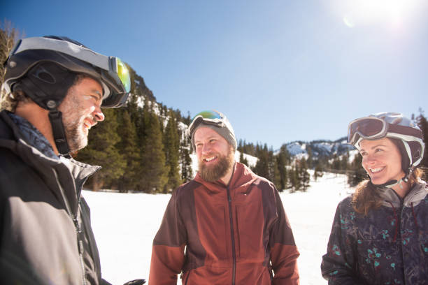 istock Friends out skiing enjoying their best life 1371174352