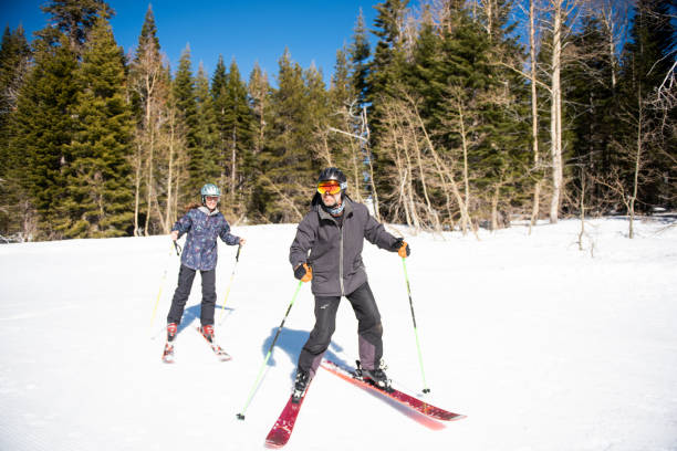 istock Friends out skiing enjoying their best life 1371174385