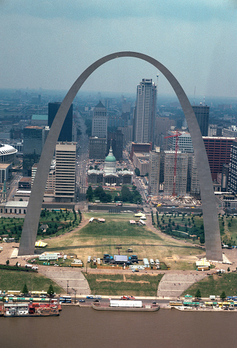 Gateway Arch National Park - Arch Aerial View West 1984. Scanned from Kodachrome 25 slide.