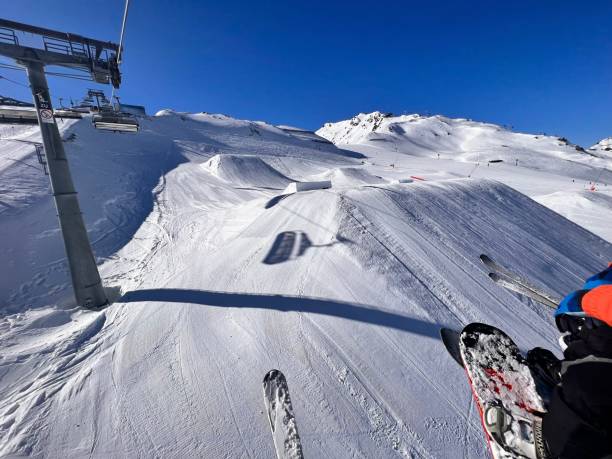 칼텐바흐 호치질러탈 질러탈 호퓌겐 턱스 알프스 티롤 오스트리아 스키 리조트 - ski resort winter sport apres ski ski slope 뉴스 사진 이미지