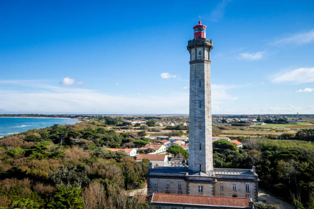 istock Whale lighthouse - Phare des baleines - in Re island 1371234809