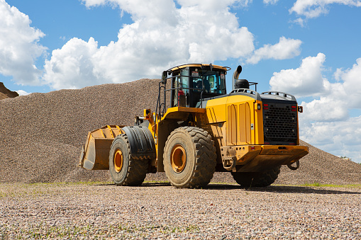 Wheel loader in a quarry