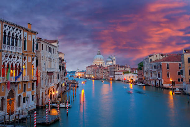 istock Dusk in Venice, Italy 1371276904