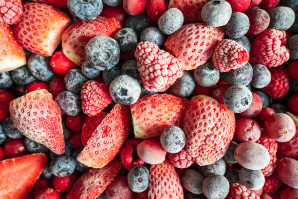 istock frozen mix strawberries blueberries raspberries and cranberries closeup 1371282209