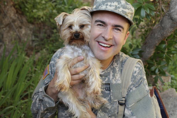 istock Soldier reunited with his dog 1371288669