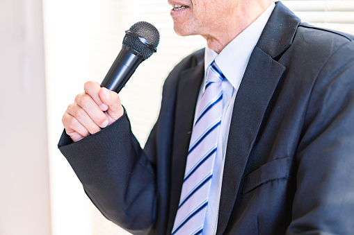 Man lecturing at a seminar