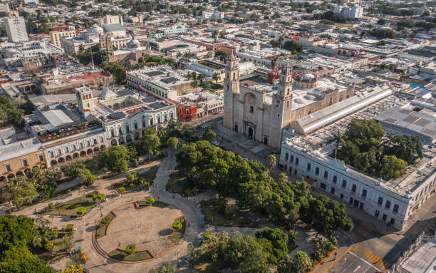 istock Plaza Grande in Merida 1371304340
