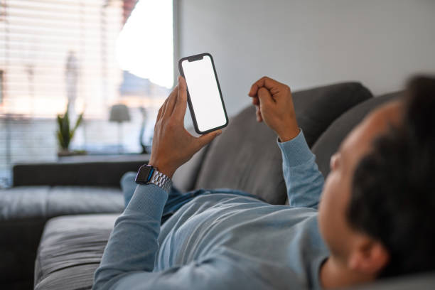 istock A Man Ordering Food Online Using App On His Smartphone 1371311690