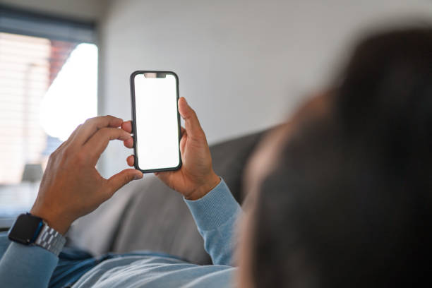 istock A Man Ordering Food Online Using App On His Smartphone 1371311693