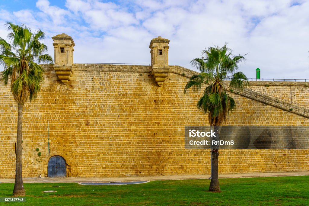 Land wall promenade and garden, old city of Acre (Akko) View of the land wall promenade and garden, in the old city of Acre (Akko), Northern Israel Acco Stock Photo