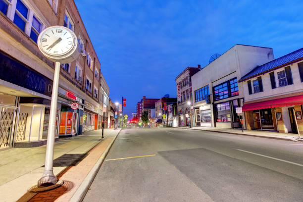 istock Downtown Morgantown, West Virginia 1371356476