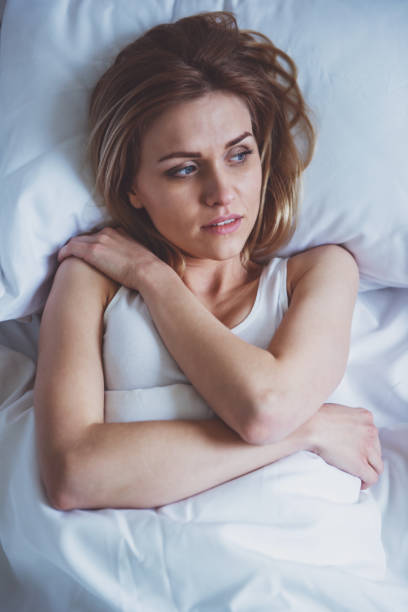 istock Girl in the morning 1371370842