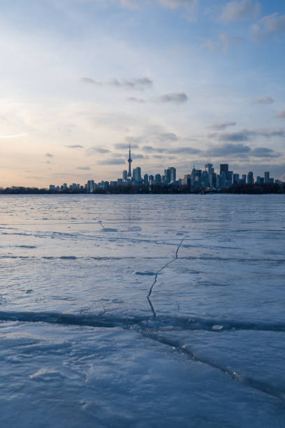 istock Toronto skyline in winter time Canada 1371374016