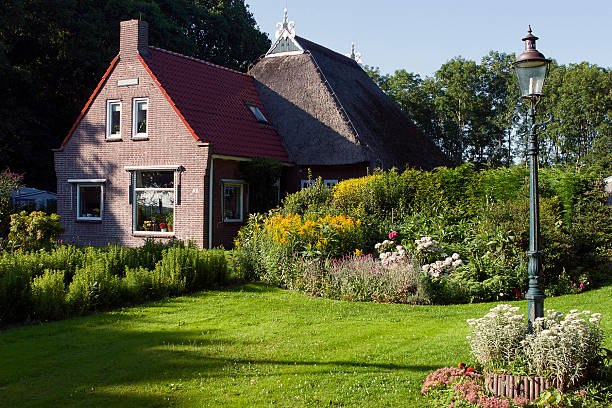 istock Traditional Dutch house 137139658