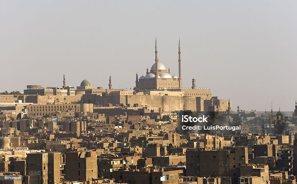 Cairo antigo e Mohammad Ali Mesquita - Foto de stock de Cairo royalty-free