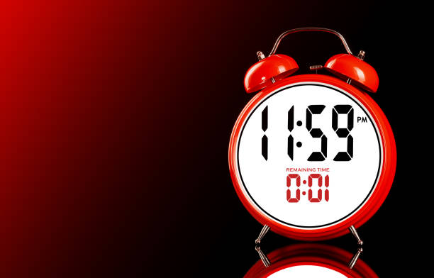 электронные часы - doomsday clock стоковые фото и изображения