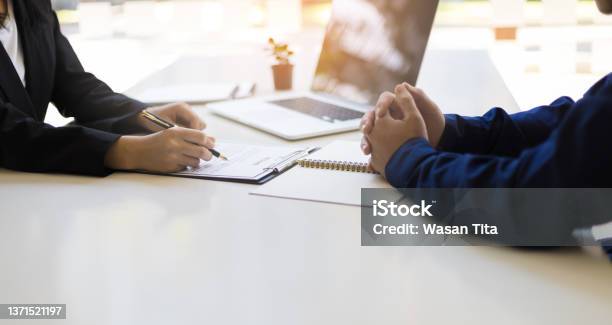 Negotiating Business And Signing A Contract Lawyer Concept And Legal Advisor Stock Photo - Download Image Now