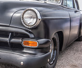 mattschwarze-oldtimer-frontansicht.jpg?b=1&s=170x170&k=20&c=XBlfY2kqcMg98mO_q_q05SiMcXbQtLetttVINU9klYY=