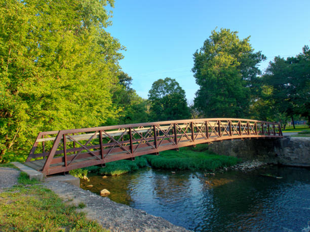 istock Walking Bridge over a creek-Howard County, Indiana 1371589017