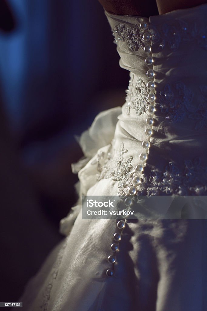 Сзади Свадебное платье - Стоковые фото Вечернее платье роялти-фри