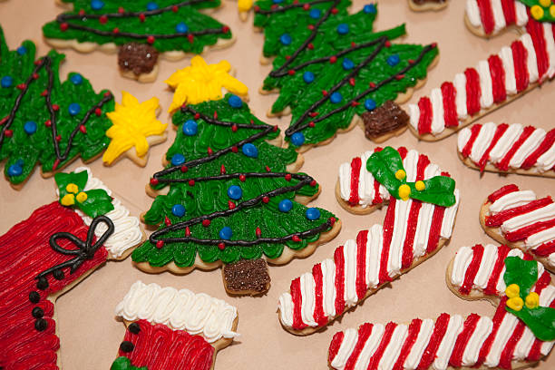 istock Frosted and decorated holiday Christmas Cookies 137169986