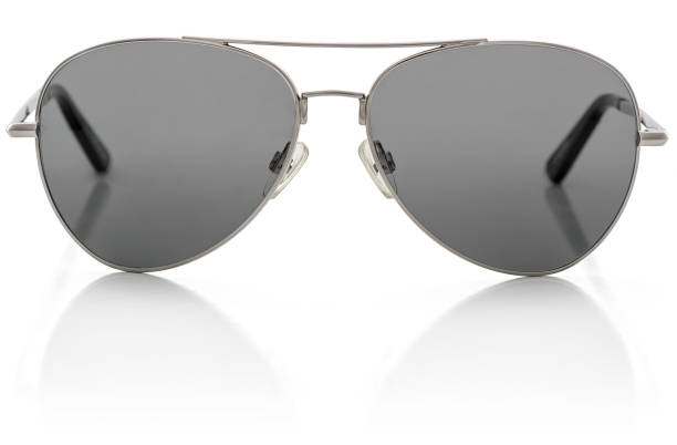 aviator sunglasses - tinted sunglasses imagens e fotografias de stock