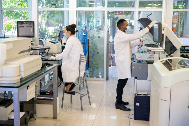 Laboratorian 6,500+ Medical Lab Test Stock Photos, Pictures & Royalty-Free Images ...