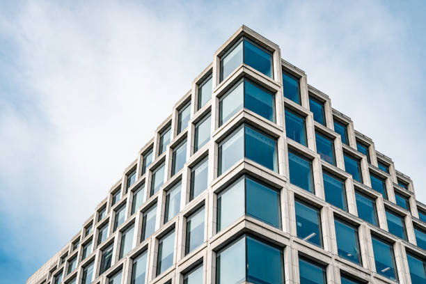 a modern office building detail - city of london office building construction architecture imagens e fotografias de stock