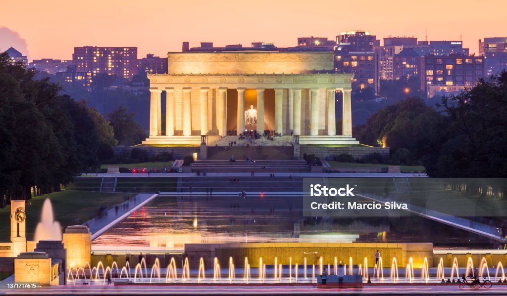 Washington DC View of the iconic architecture of Washington DC in the USA with its neoclassic building and monuments at sunrise. Washington DC Stock Photo