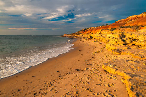 istock Port Noarlunga South beach coastline at sunset 1371724661