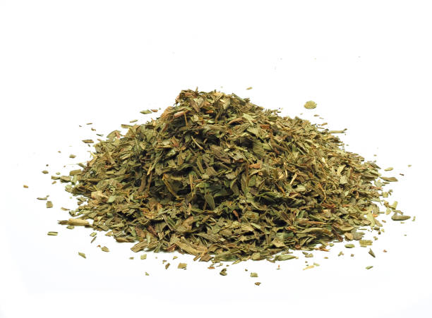 istock A heap of dried tarragon on white background 1371732802