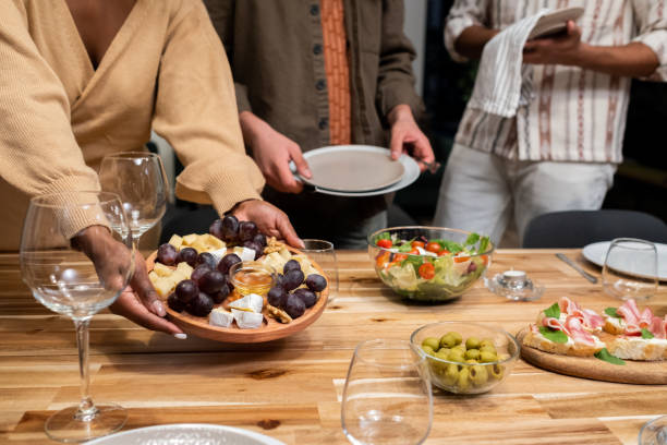 istock Friends arranging the dinner party 1371743406