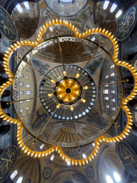 istock Look up to history - mosque 1371754065
