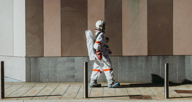 istock spaceman in a futuristic station 1371765574