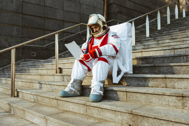 istock spaceman in a futuristic station 1371766939