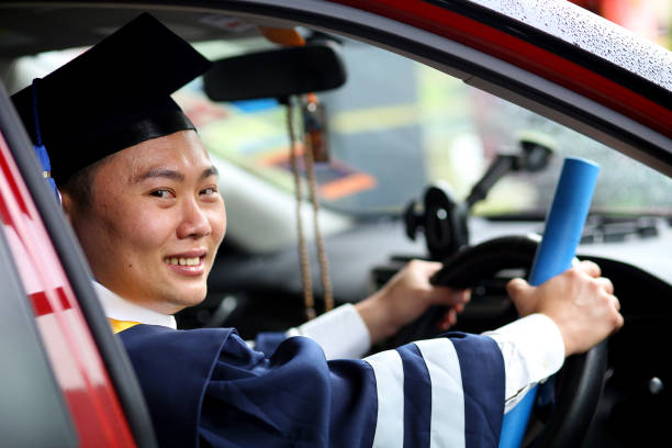 graduation - university graduation car student imagens e fotografias de stock