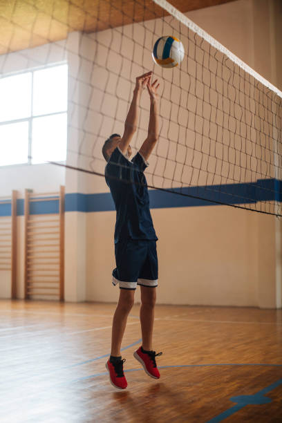 trening do sukcesu - sport volleyball high school student teenager zdjęcia i obrazy z banku zdjęć