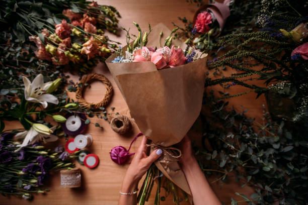 istock A pretty flower bouquet 1371833377