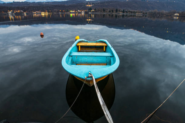 boat at the lake