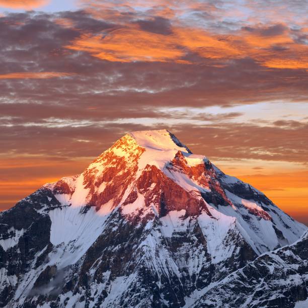 istock Mount Dhaulagiri evening sunset Himalayas mountains 1371854122