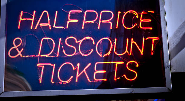 istock Halfprice sign 137185860