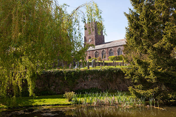 istock Typical English Village 137186332