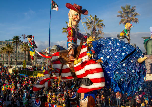 Viareggio Carnival, Italy On February 20 the canevale of Viareggio, in Tuscany, Italy began.
The Carnival of Viareggio since 1873 is the most spectacular Italian festival, testimony of the artistic and organizational skills of Italians in the world. Since 1987 the Carnival Foundation is the body that organizes the event.

First category allegorical float: "buffalo Biden" builder Carlo Lombardi song title stock pictures, royalty-free photos & images