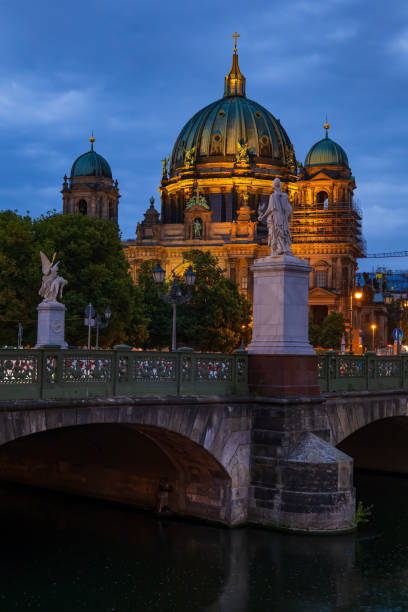 istock Berlin Cathedral And Schloss Bridge In Berlin 1371926441